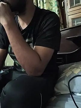 Snapshot of hunk7714 chatting on November 2025 05:34:02 PM hunk7714 online show from November 2025 05:34:02 PM