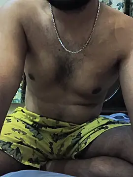 Snapshot of hunk7714 chatting on November 2025 07:39:01 PM hunk7714 online show from November 2025 07:39:01 PM