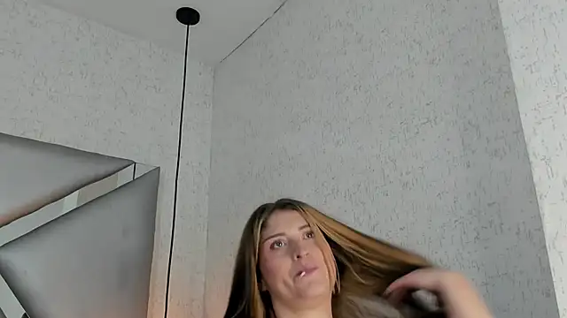 Snapshot of ABRILMILLER_VC chatting on November 2025 02:33:01 PM ABRILMILLER VC online show from November 2025 02:33:01 PM