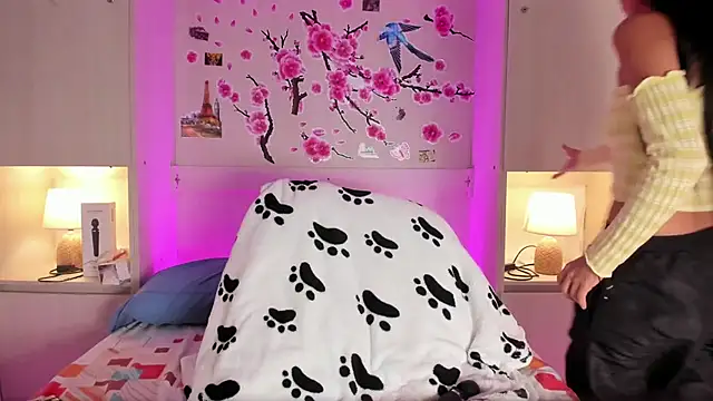 LexxaQueen online show from November 2025 08:52:02 PM