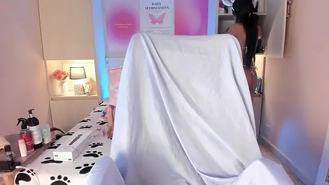 LexxaQueen online show from February 2026 04:10:02 AM