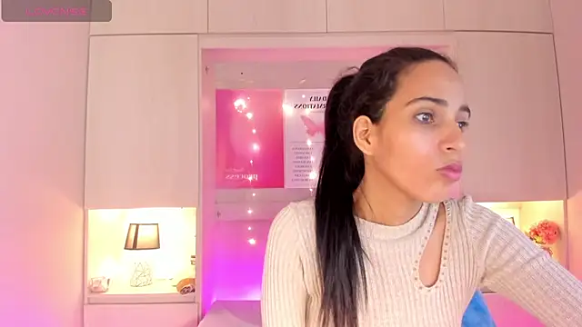 LexxaQueen online show from November 2025 11:30:02 PM