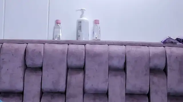 Alexa-Hunter online show from September 2025 01:29:01 PM