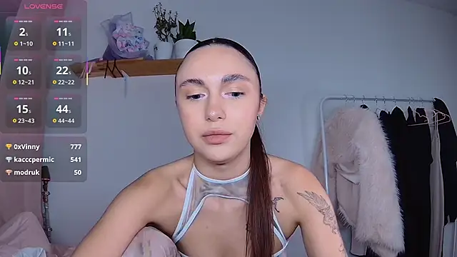 Leri Star online show from November 2025 07:47:01 PM