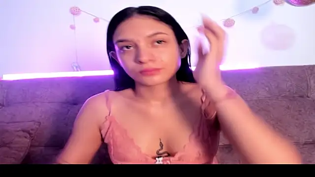 violet 77711 online show from December 2025 10:19:02 AM