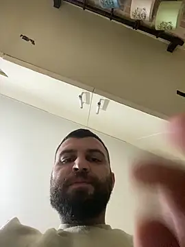banuemre28 online show from February 2026 07:13:01 PM
