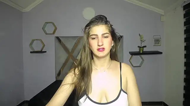Dafne castro  online show from September 2025 10:33:02 AM