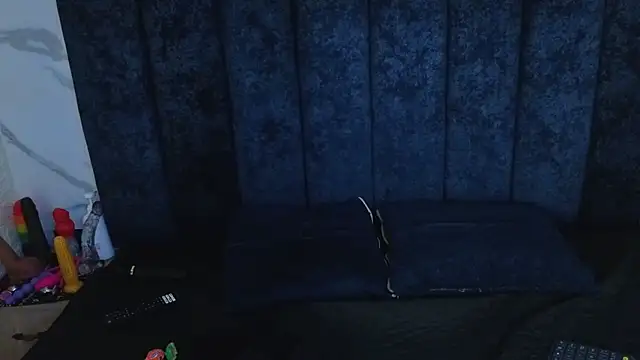 yunkeyc online show from February 2026 12:30:01 AM