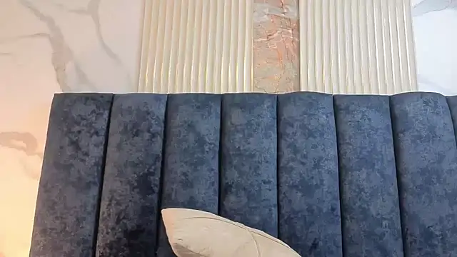 yunkeyc online show from November 2025 02:38:02 PM