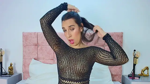  BellaBrown online show from September 2025 08:37:01 PM