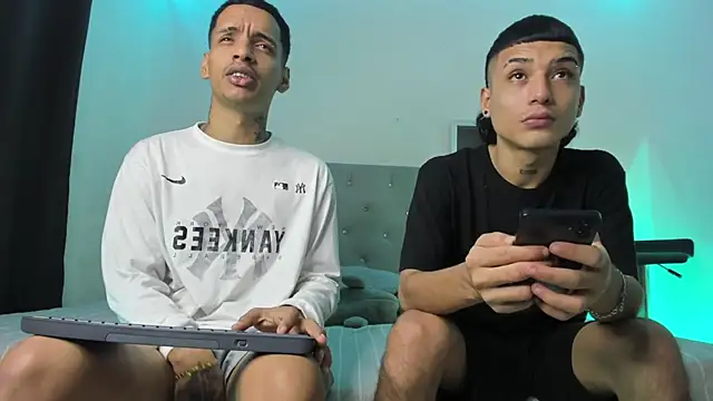 twinkDuohot online show from October 2025 04:13:01 AM