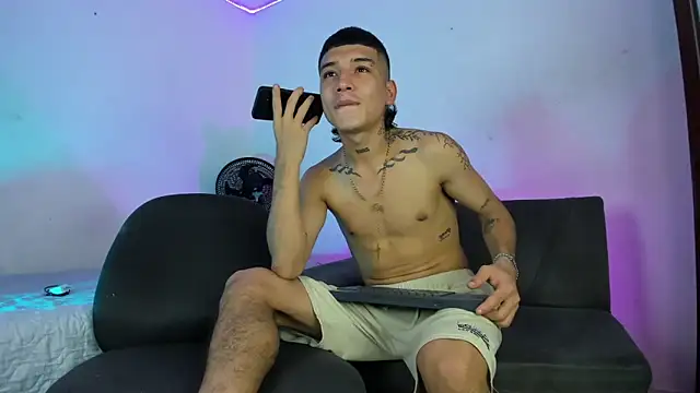 twinkDuohot online show from May 2026 07:41:01 PM