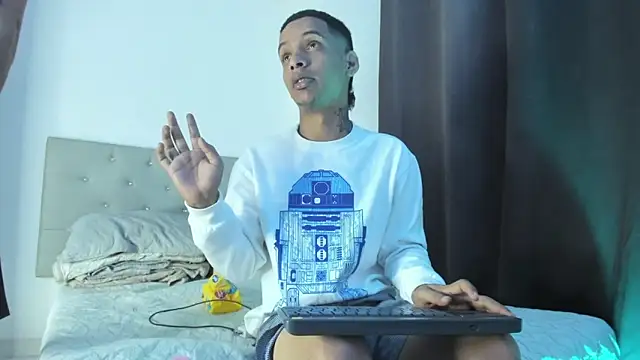 twinkDuohot online show from February 2026 08:10:02 AM