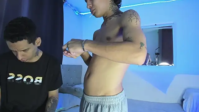 twinkDuohot online show from January 2026 10:57:02 PM