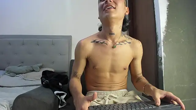 twinkDuohot online show from April 2026 08:04:02 PM