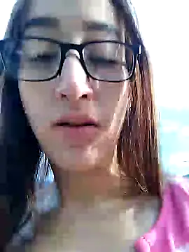 Snapshot of alaska__williams__ chatting on October 2025 09:39:01 PM alaska williams online show from October 2025 09:39:01 PM