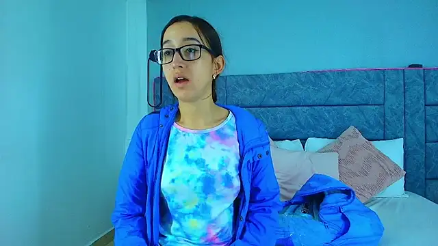 Snapshot of alaska__williams__ chatting on November 2025 11:49:02 PM alaska williams online show from November 2025 11:49:02 PM