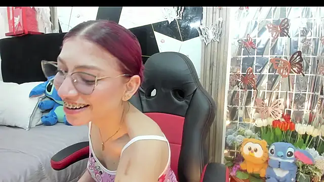 sophia arevalo online show from March 2026 03:28:01 AM