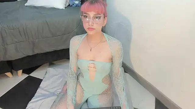 sophia arevalo online show from March 2026 03:13:01 AM