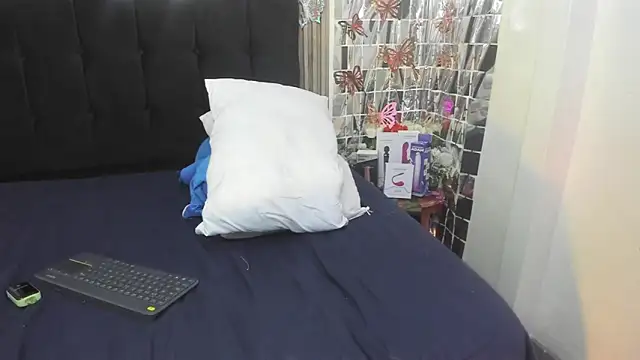 sophia arevalo online show from April 2026 07:45:01 AM