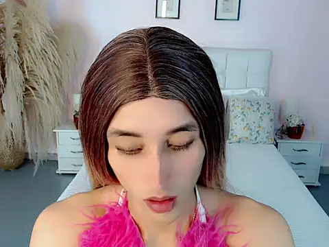 samantha bliss online show from October 2025 12:03:01 PM