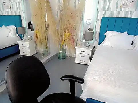 samantha bliss online show from September 2025 07:10:02 PM