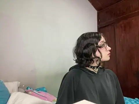 sukubo   online show from November 2025 04:56:01 AM