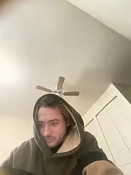 Snapshot of Mr_nightfall chatting on February 2026 05:13:02 PM Mr nightfall online show from February 2026 05:13:02 PM