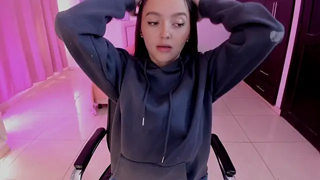 bella fox 1 online show from January 2026 02:46:02 PM