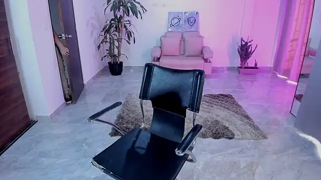 bella fox 1 online show from November 2025 01:00:02 PM