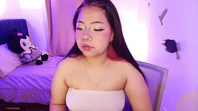 annie-russel online show from November 2025 07:12:01 AM