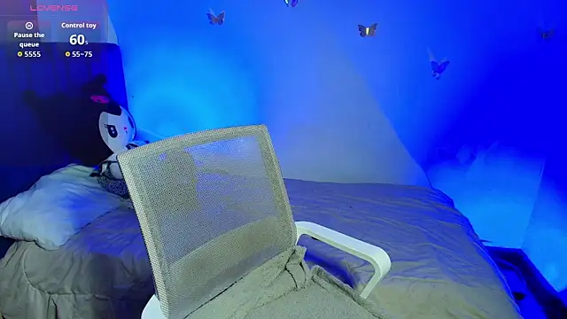 annie-russel online show from March 2026 07:38:02 AM