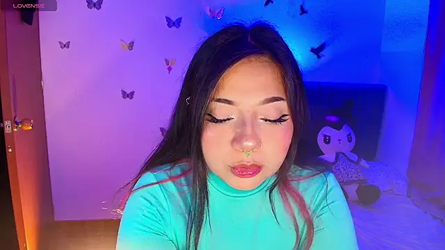 annie-russel online show from November 2025 07:19:01 AM