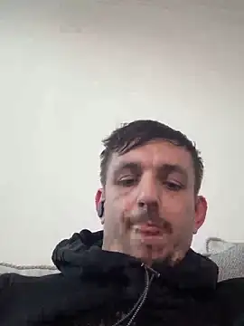 Girlspoop21 online show from April 2026 07:18:01 PM