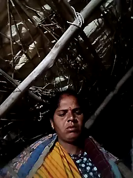 Snapshot of Sapna_cutt chatting on October 2025 10:43:02 PM Sapna cutt online show from October 2025 10:43:02 PM