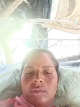 Snapshot of Sapna_cutt chatting on October 2025 04:43:01 AM Sapna cutt online show from October 2025 04:43:01 AM