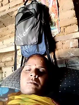 Snapshot of Sapna_cutt chatting on October 2025 04:14:01 AM Sapna cutt online show from October 2025 04:14:01 AM