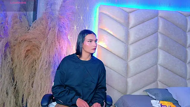 samiradoll online show from October 2025 04:45:01 AM
