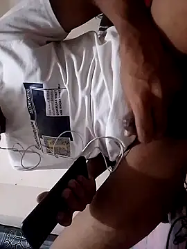 Snapshot of Silly_Boy12 chatting on October 2025 08:02:01 PM Silly Boy12 online show from October 2025 08:02:01 PM