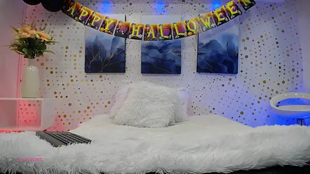 Snapshot of ArianaSantana chatting on October 2025 12:50:01 PM ArianaSantana online show from October 2025 12:50:01 PM