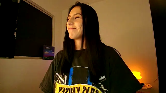 violethun  online show from December 2025 04:51:02 AM