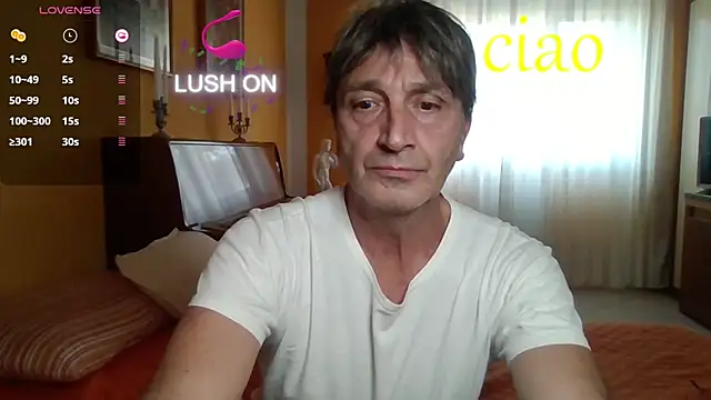 Snapshot of lattediyak chatting on November 2025 01:15:02 PM lattediyak online show from November 2025 01:15:02 PM