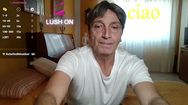 Snapshot of lattediyak chatting on November 2025 01:50:02 PM lattediyak online show from November 2025 01:50:02 PM