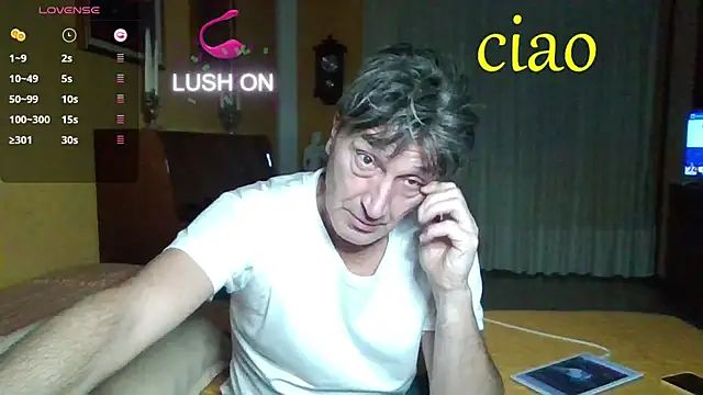 Snapshot of lattediyak chatting on November 2025 12:03:02 AM lattediyak online show from November 2025 12:03:02 AM