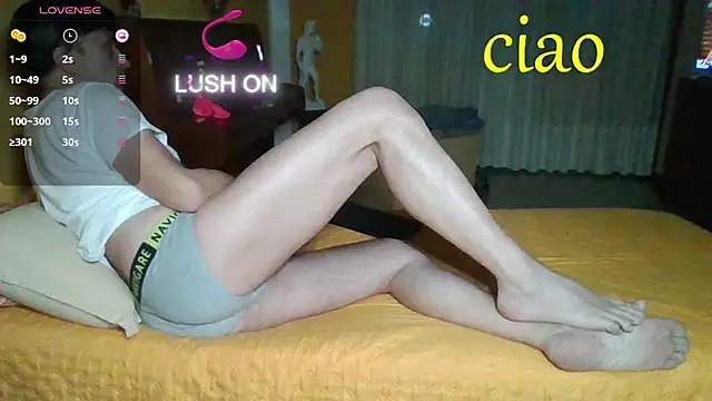 Snapshot of lattediyak chatting on November 2025 12:55:01 AM lattediyak online show from November 2025 12:55:01 AM