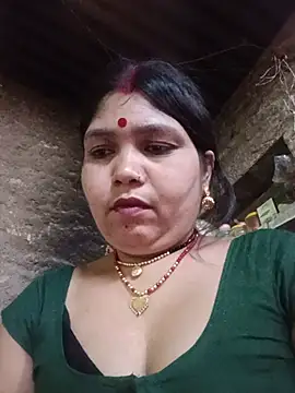 Snapshot of Rashili_jaan chatting on May 2026 12:44:01 PM Rashili jaan online show from May 2026 12:44:01 PM