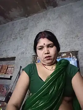 Snapshot of Rashili_jaan chatting on May 2026 03:43:01 PM Rashili jaan online show from May 2026 03:43:01 PM