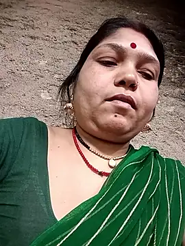 Snapshot of Rashili_jaan chatting on May 2026 03:09:01 AM Rashili jaan online show from May 2026 03:09:01 AM