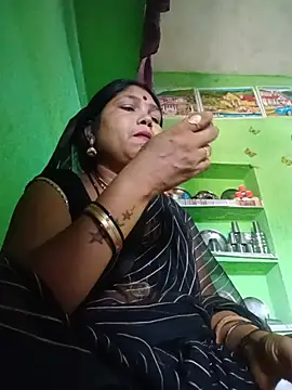 Snapshot of Rashili_jaan chatting on May 2026 03:49:02 AM Rashili jaan online show from May 2026 03:49:02 AM