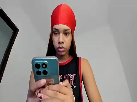 Snapshot of calliedemon_ chatting on May 2026 10:40:02 PM calliedemon online show from May 2026 10:40:02 PM